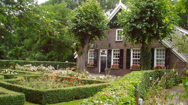 Boutique Hotel en Boerderij restaurant De Gloepe, Diffelen, NL
