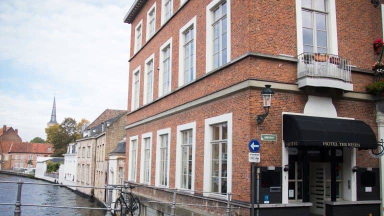 Canalview Hotel ter Reien