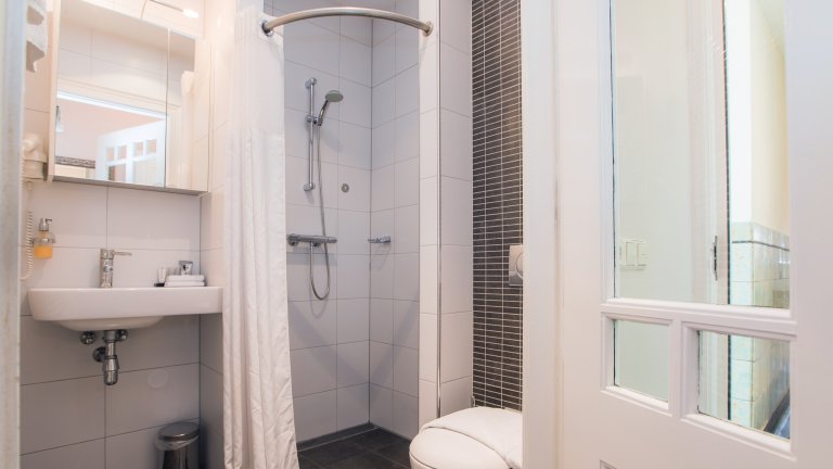 Badezimmer – Hotel Montfoort