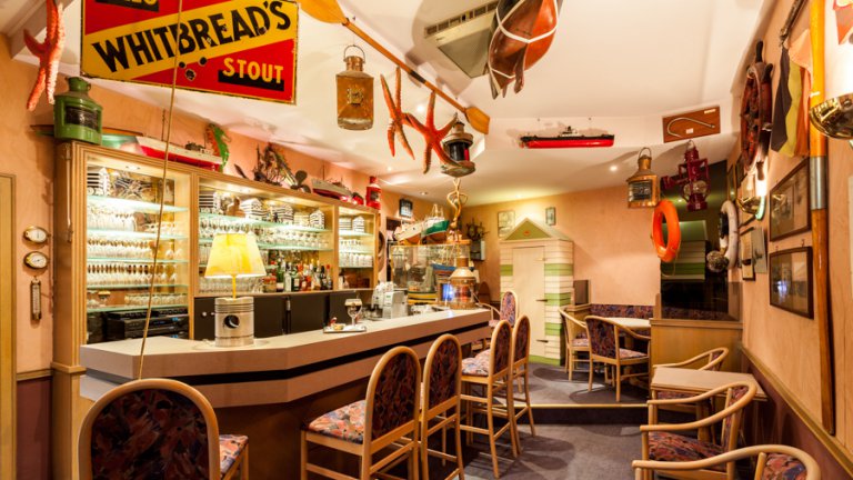 Bar - Avenue Boutique Hotel