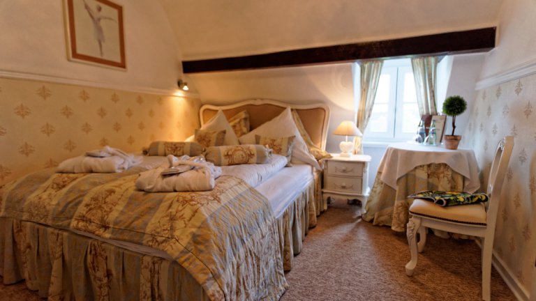 Hotelkamer - Schlosshotel Burghaus Kronenburg