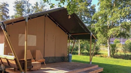 Buitenaanzicht - Vodatent Recreatiepark de Wrange Buitenaanzicht - Vodatent Recreatiepark de Wrange