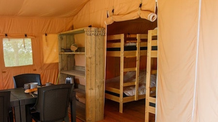 Slaapcabine - Vodatent Camping GT Keiheuvel Slaapcabine - Vodatent Camping GT Keiheuvel