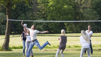 Volleyballplatz - Landgoed t Borghuis