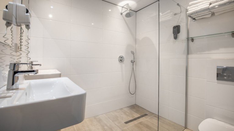 Badezimmer - Hotel Milano Rotterdam