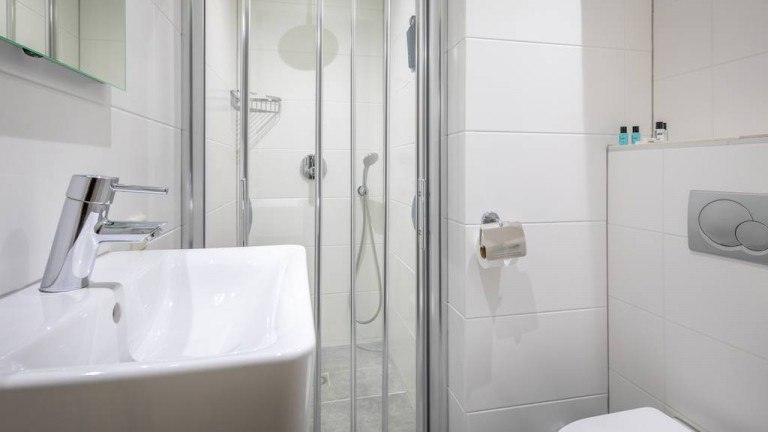 Badezimmer - Hotel Milano Rotterdam