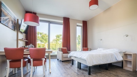 Woon-slaapkamer - Holiday Suites Westende Woon-slaapkamer - Holiday Suites Westende