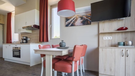 Keuken - Holiday Suites Westende Keuken - Holiday Suites Westende