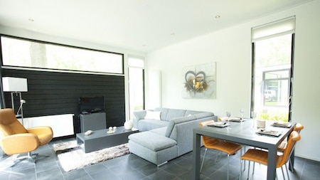 Wohnzimmer - EuroParcs Maasduinen