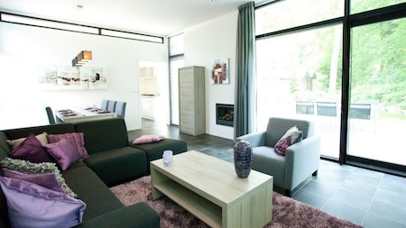 Wohnzimmer - EuroParcs Maasduinen