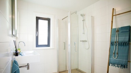Badezimmer - EuroParcs Maasduinen