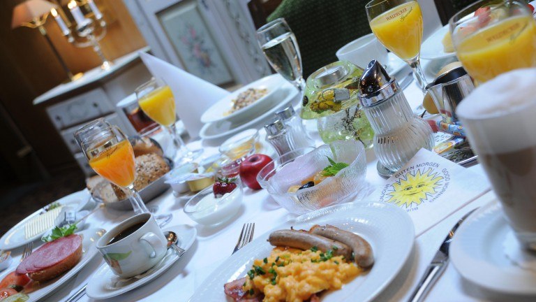 Frühstück - Hotel Zentral