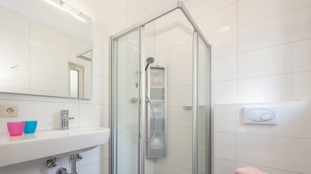 Badezimmer - Roompot Resort Arcen