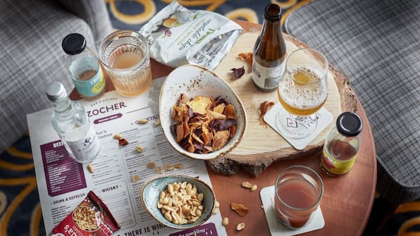 The Deluxe One - Carlton Square Hotel