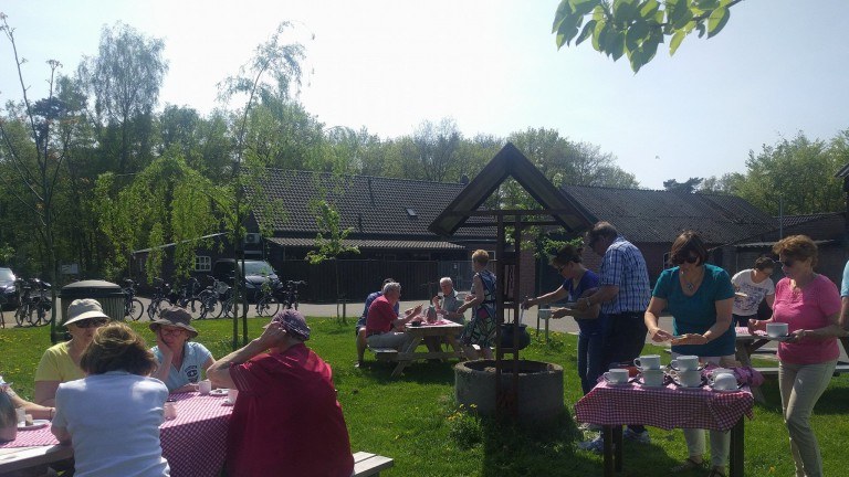 Tuin - Bed and Breakfast In de Hei