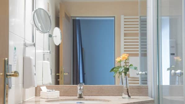 Badezimmer - Hotel Birkenhof