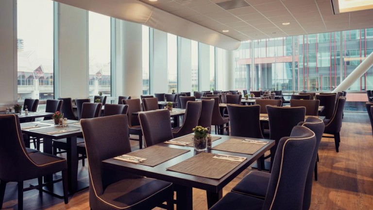 Ontbijtruimte van Plaza Premium Almere.