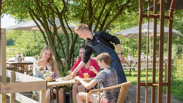 Terras - Villapark de Weerribben Terras - Villapark de Weerribben