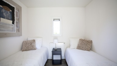 Schlafzimmer - EuroParcs Buitenhuizen