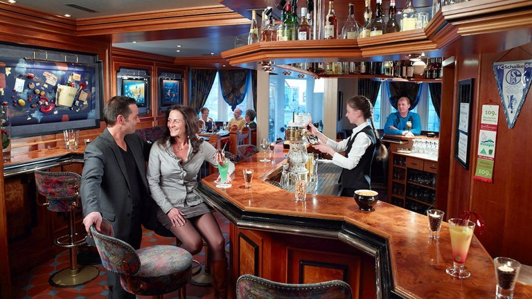 Bar - Vis á Vis Parkhotel