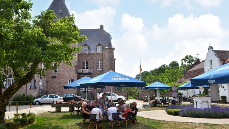 Terras - Kasteel Aldenghoor