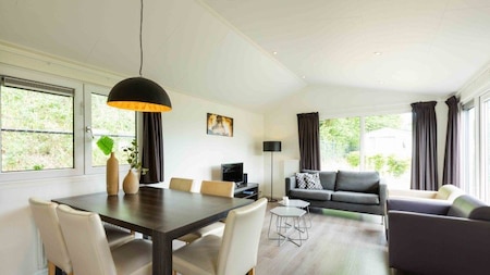 Wohnzimmer - EuroParcs Noordwijkse Duinen
