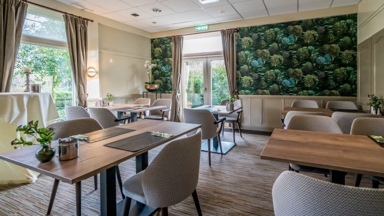 Restaurant - Hampshire Hotel - Hostellerie Schuddebeurs