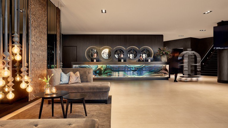 Lobby - Van der Valk Hotel Groningen Hoogkerk