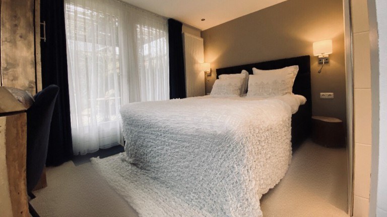 William Morris Zimmer – City Boutique B