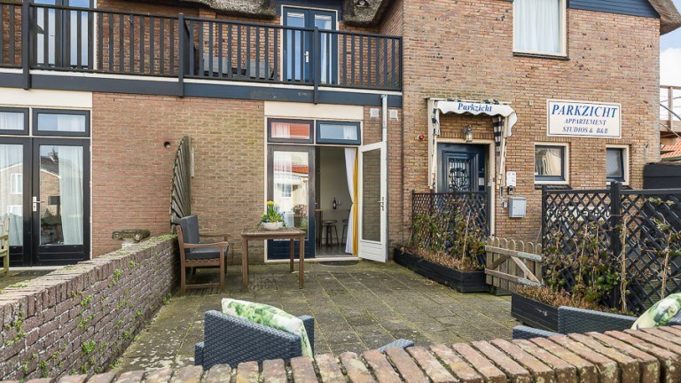 Terras Studio begane grond - Appartementen Parkzicht