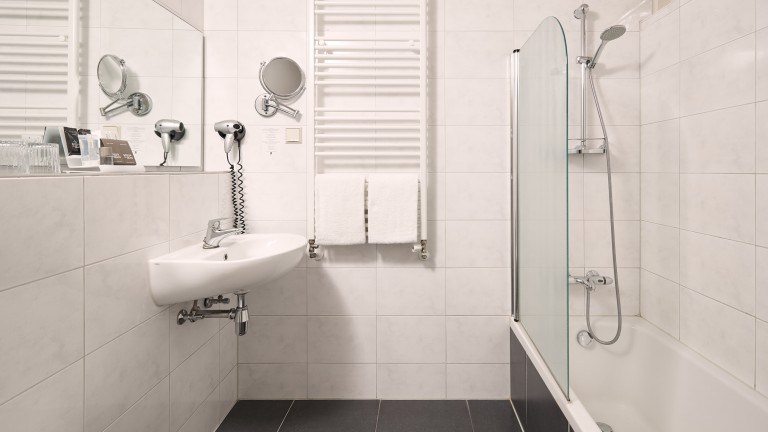 Standaardkamer - Van der Valk Hotel Hardegarijp Leeuwarden
