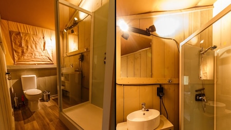 Badezimmer - Vodatent Camping Dal van de Mosbeek