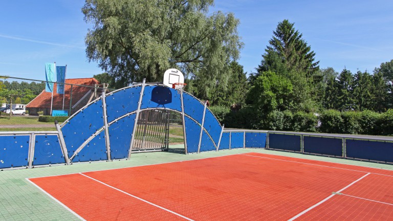 Sportplatz - Ferienzentrum t Schuttenbelt