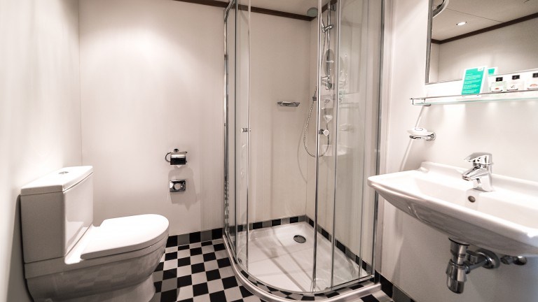 Badkamer - SS Rotterdam