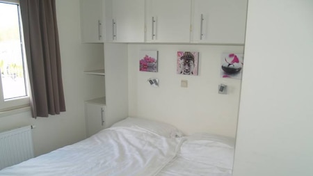 Schlafzimmer - EuroParcs Resort Brunsummerheide Schlafzimmer - EuroParcs Resort Brunsummerheide