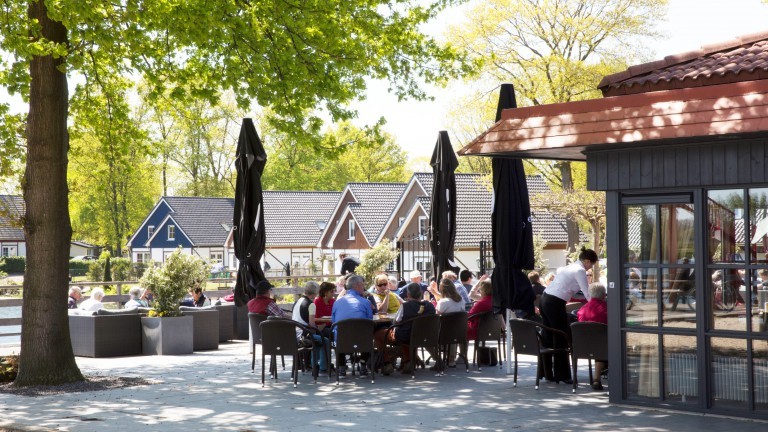 Terrasse - EuroParcs Resort Limburg
