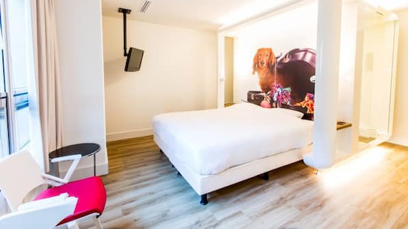 Basic kamer - Qbic Hotel WTC Amsterdam