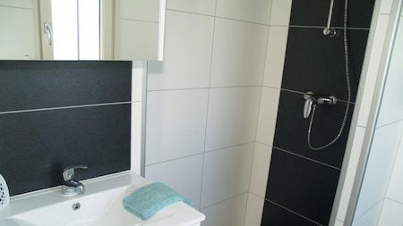 Badezimmer - EuroParcs Resort Veluwemeer