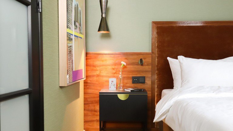 Komfort Doppelzimmer mit zwei Einzelbetten – Hotel MAI Amsterdam