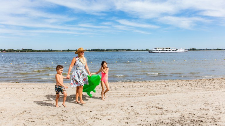Strand - EuroParcs Resort Zuiderzee