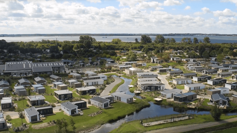 Luftaufnahme - EuroParcs Resort Poort von Zeeland