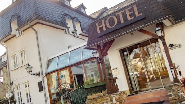 Eingang - Hotel Bürgerhof Wetzlar Eingang - Hotel Bürgerhof Wetzlar