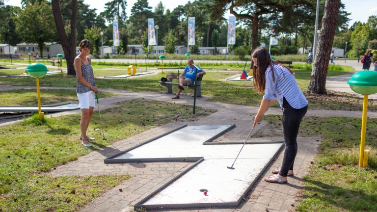 Minigolf - EuroParcs Zilverstrand
