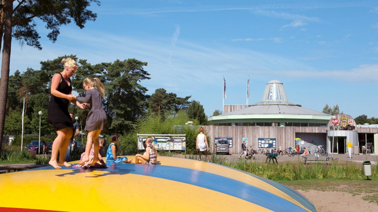 Airtampolin - EuroParcs Zilverstrand