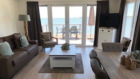 Wohnzimmer - EuroParcs Resort Markermeer