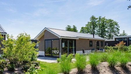 Außenansicht - EuroParcs Resort Die Craaijenbergse Plassen