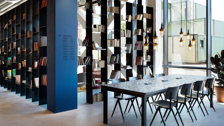 Lounge - The Social Hub Groningen