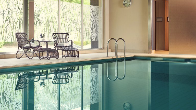 Zwembad - van der Valk Hotel Antwerpen