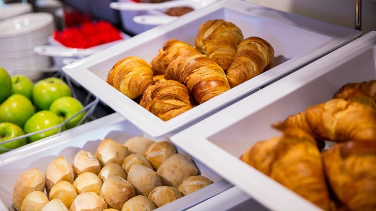 Ontbijtbuffet - Holiday Inn Express Arnhem