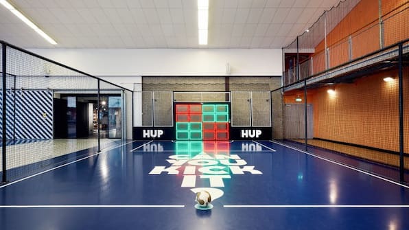 Interaktive SUTU Fußballwand